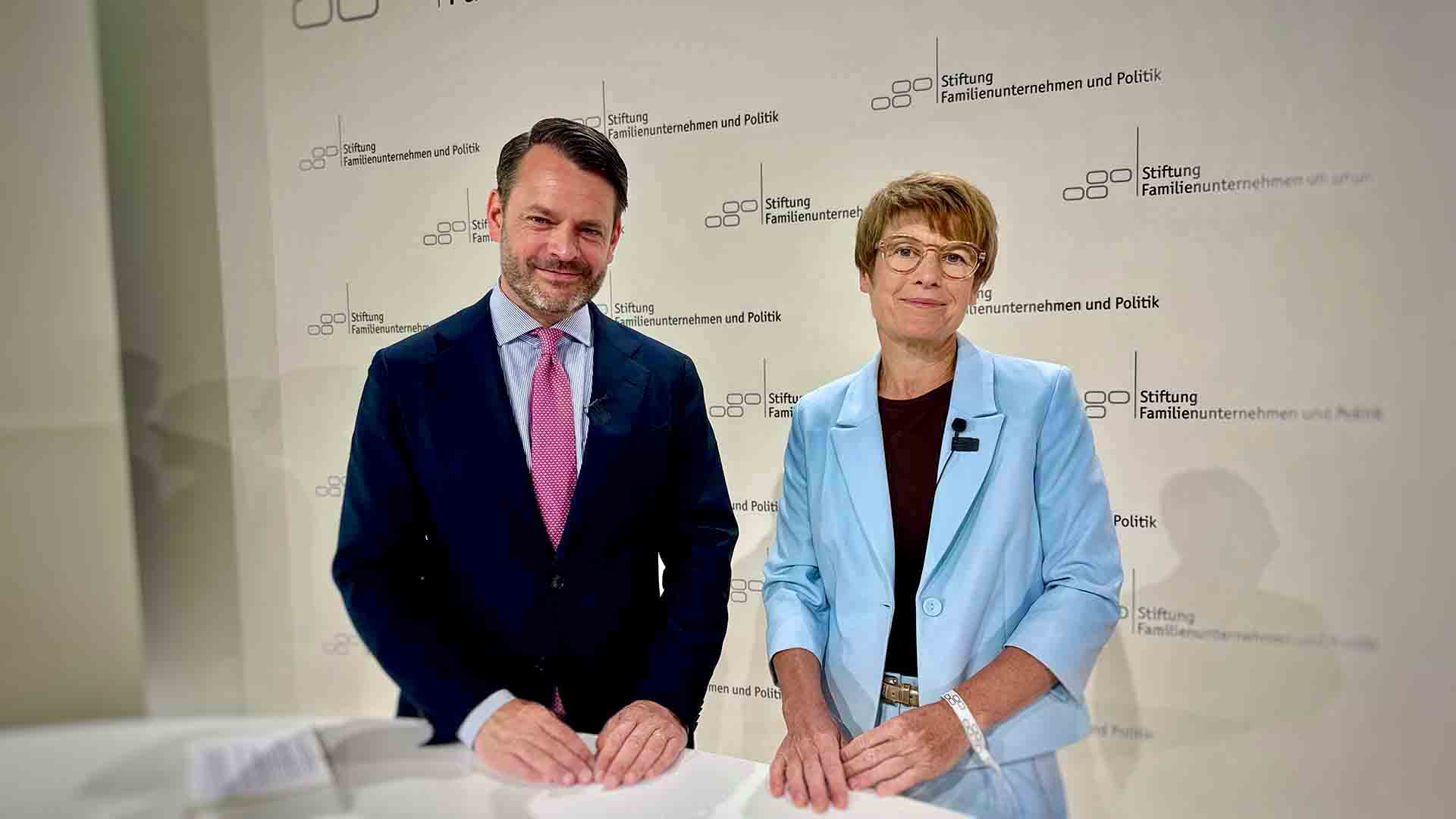 Wachstum und Technologieführerschaft in Deutschland: Prof. Dr. Veronika Grimm im Interview mit Dr. David Deißner